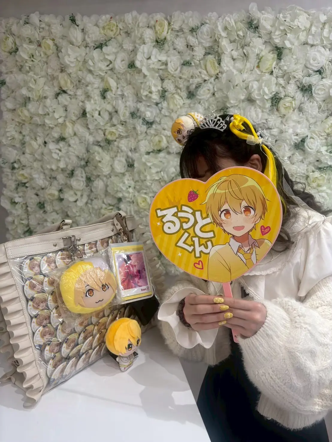 推し色イエローで主役級に！ティアラ×ぬいぐるみで作る最強「王子様」風ヘアセット